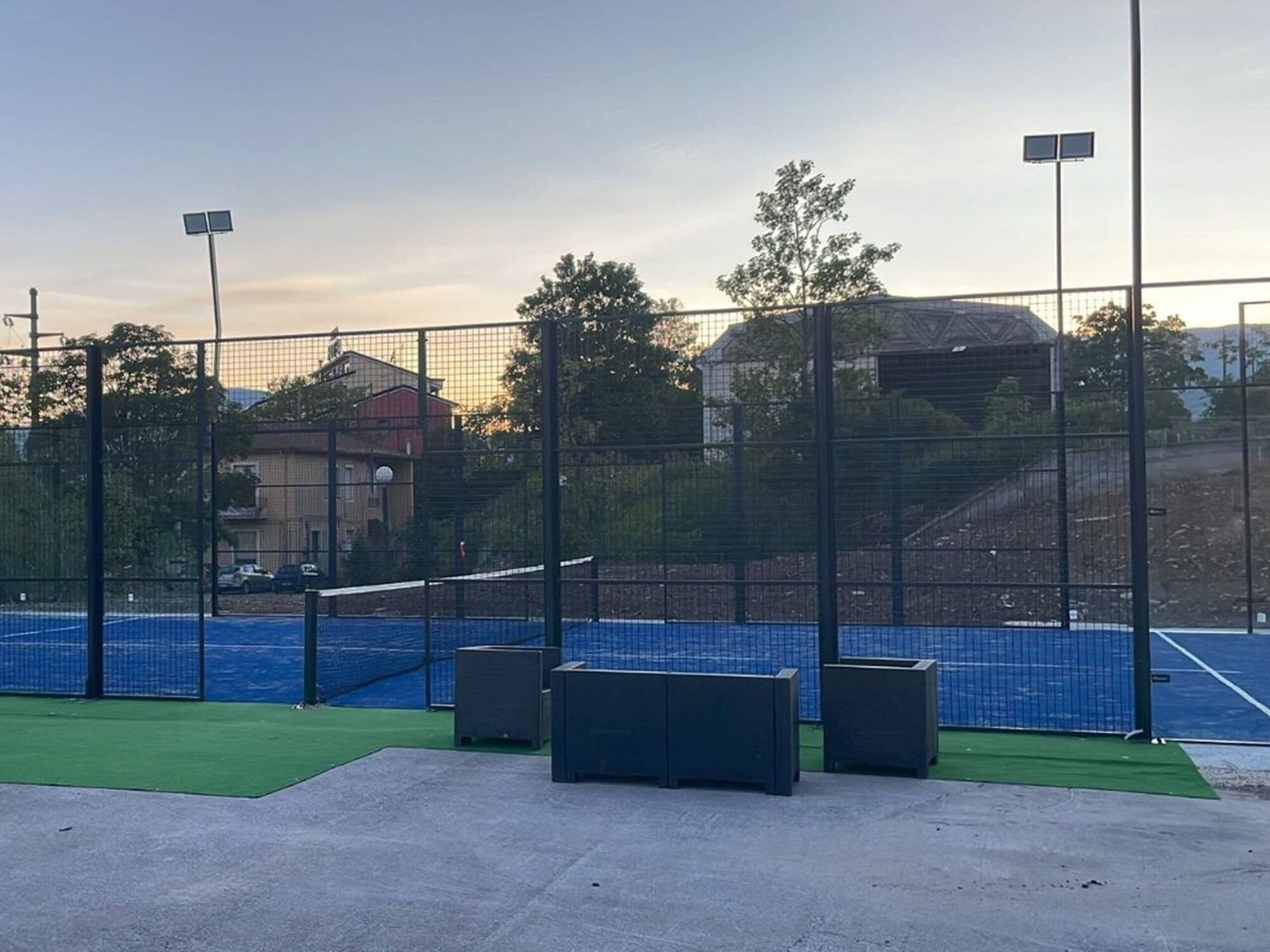 HVAC sustav za padel dvorane – podno grijanje i klimatizacija sportskog prostora