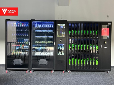 Vending Sport automati za padel klub — ormarić za rekete, automat za opremu i rashladni automat za piće